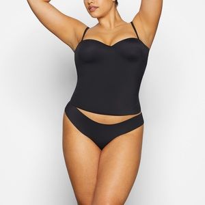 SKIMS Contour Lift Underwire Tank